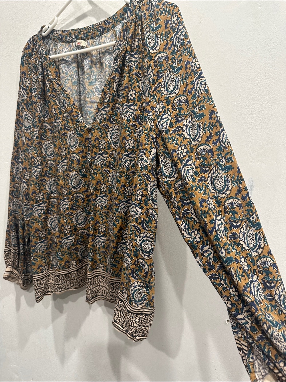Faherty Naomi long sleeve floral Top blouse boho flowy size large paisley - Picture 5 of 11